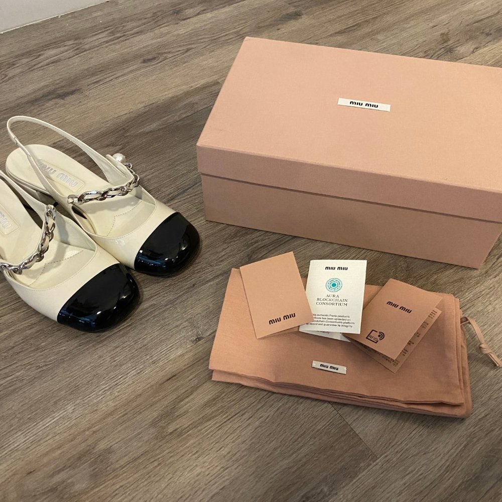 New Authentic Miu Miu Two-Toned Slingback Mary Jane Pumps 38.5/8.5 BALLERINAS DO - Picture 2 of 10
